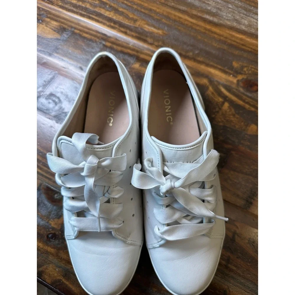 Vionic Keke White Leather Ribbon Lace Up Sneakers TVW5371 Women's Size 11 Shes